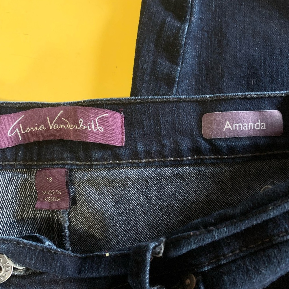 Gloria Vanderbilt women’s Jeans
